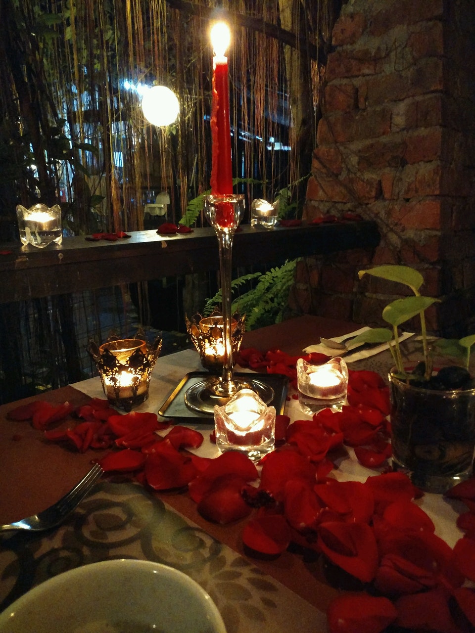 10 Tempat Makan Romantik Di Kl Jom Tag Pasangan Saji My