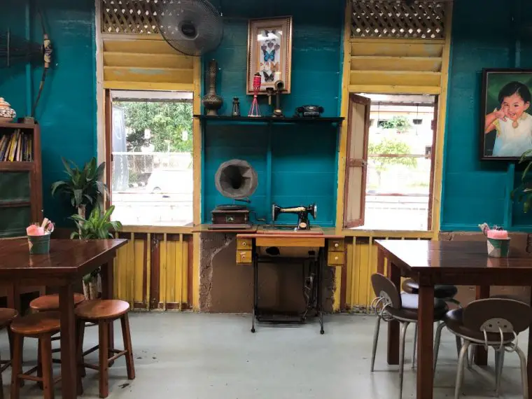 Interior @ Thumb's Cafe