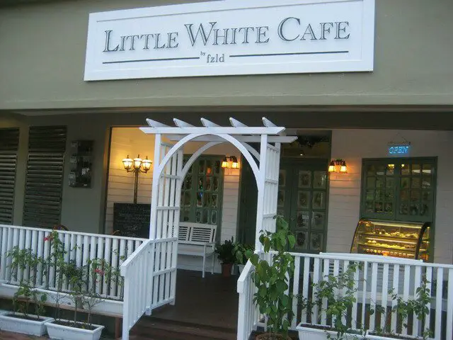 Little White Cafe