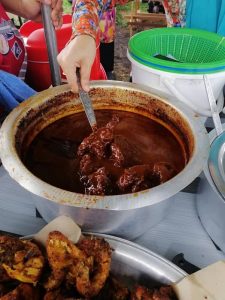 Abang Mad Nasi Kandaq Melayu Semakin Popular - Saji.my