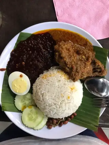 Jom Pekena Nasi Lemak Saleha Dijamin Sedap Saji My