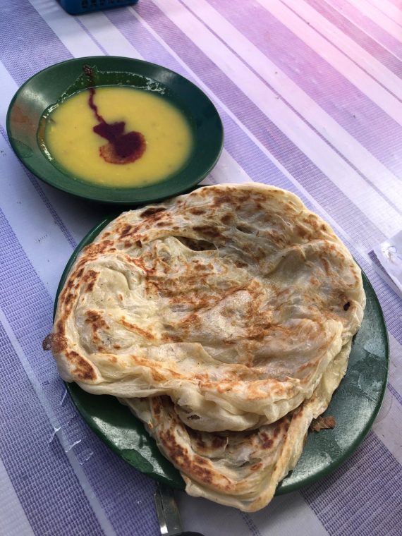 Roti Canai Paling Best Di Roti Canai Kayu Arang Melaka Saji My