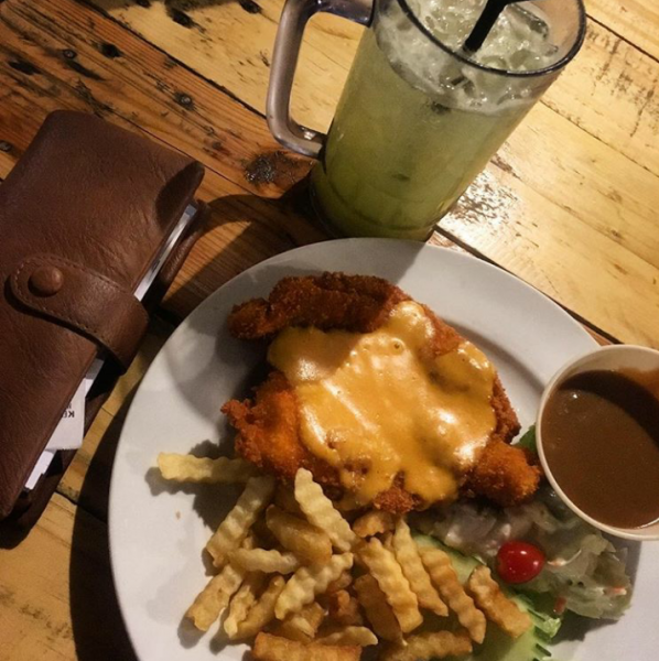 maboro steak house nilai