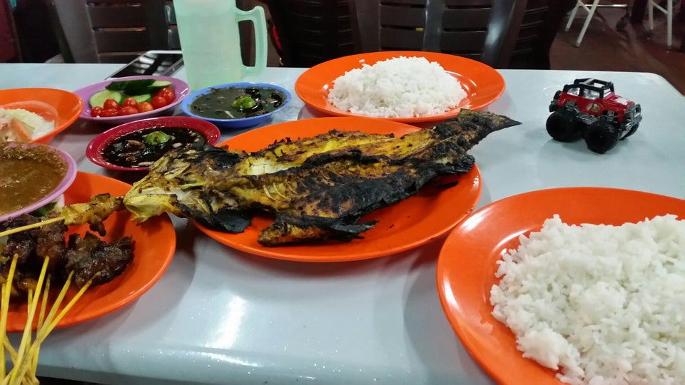 Nikmati Masakan Kampung Terlampau Lazat Di Wan Ikan Bakar Saji My