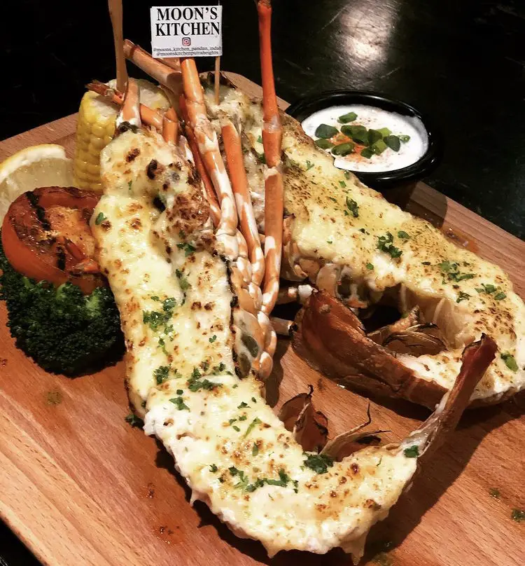 moon's kitchen lobster thermidor